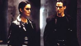 Neo y Trinity se dejan ver en el set de filmación de Matrix 4