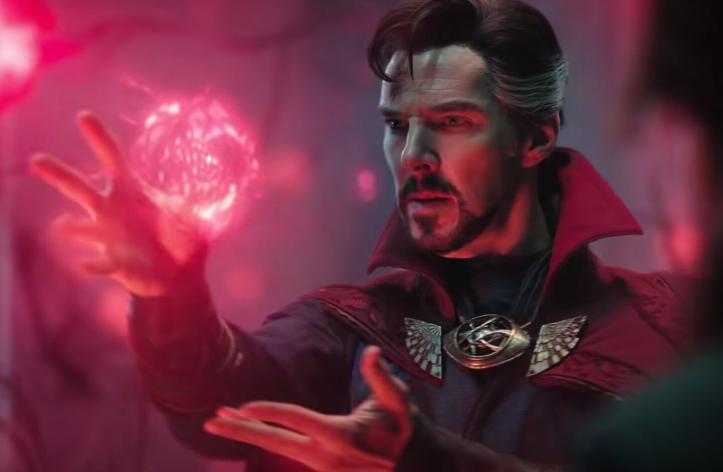 Scarlet Witch x Black Widow x Doctor Strange, the explosive mix produced by Artificial Intelligence