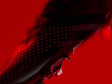Prada y Adidas presentan una lujosa colaboración para el fútbol