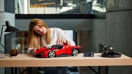LEGO presenta su impresionante carro modelo Ferrari Daytona SP3 de más de 3.700 piezas