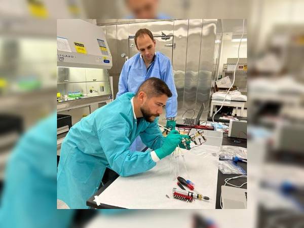 Científico de Guatemala que trabaja en la NASA habla sobre su proyecto que viajará a la Luna para combatir el cáncer