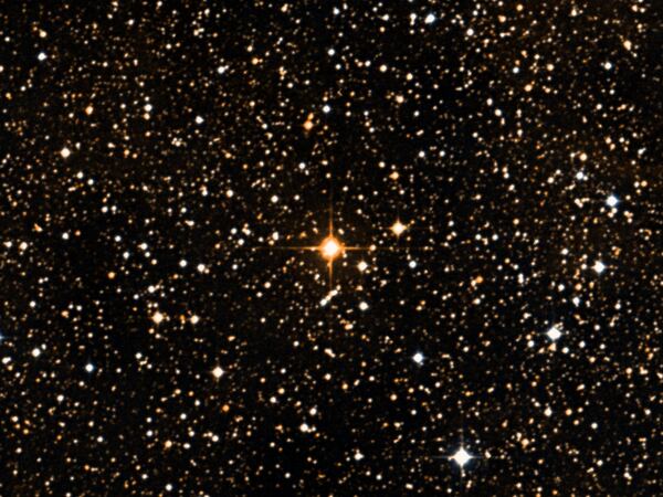 UY Scuti, la estrella más grande que se ha encontrado en el universo y que hace ver al Sol como un insecto