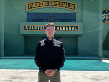 Víctor González, el youtuber que inicia una aventura dentro del Ejército mexicano