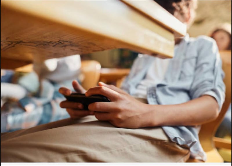 uso de celular en escuelas