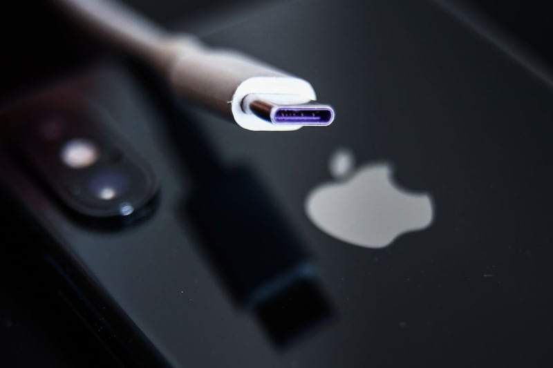 Apple USB-C