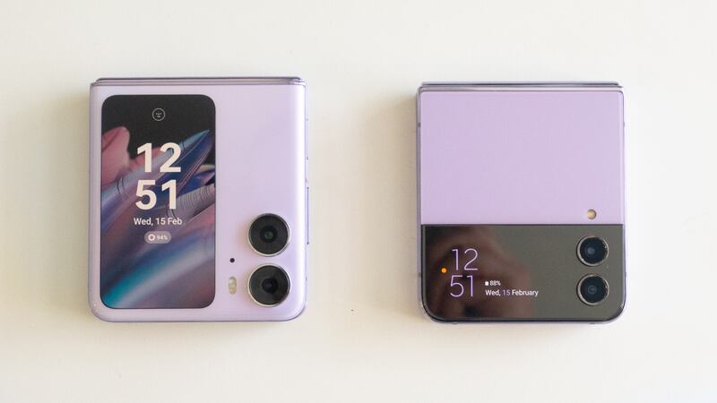 Hacemos una comparativa extrema entre el Samsung Galaxy Z Flip 4 y el Oppo Find N2 Flip para evaluar a qué perfil de usuario corresponde cada modelo.