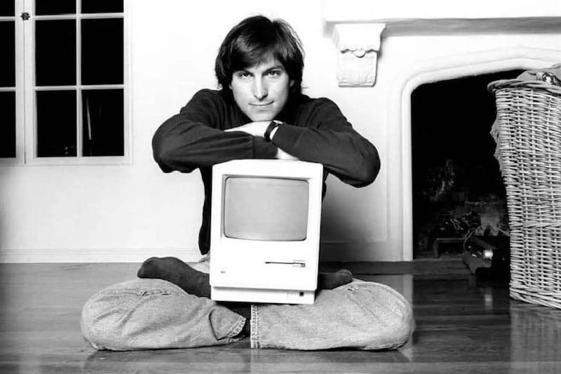The Steve Jobs Archive revela los detalles de su nuevo programa de becas donde busca impulsar a alguien que siga el legado de Jobs en Apple.