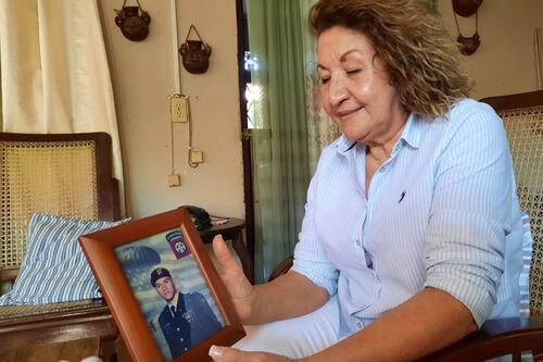 Madre de Frank Rubio, astronauta récord de la NASA: “Vendrá a El Salvador en diciembre”