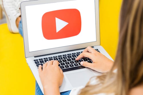 La verificación de edad en YouTube ya le está dando algunos dolores de cabeza a los usuarios