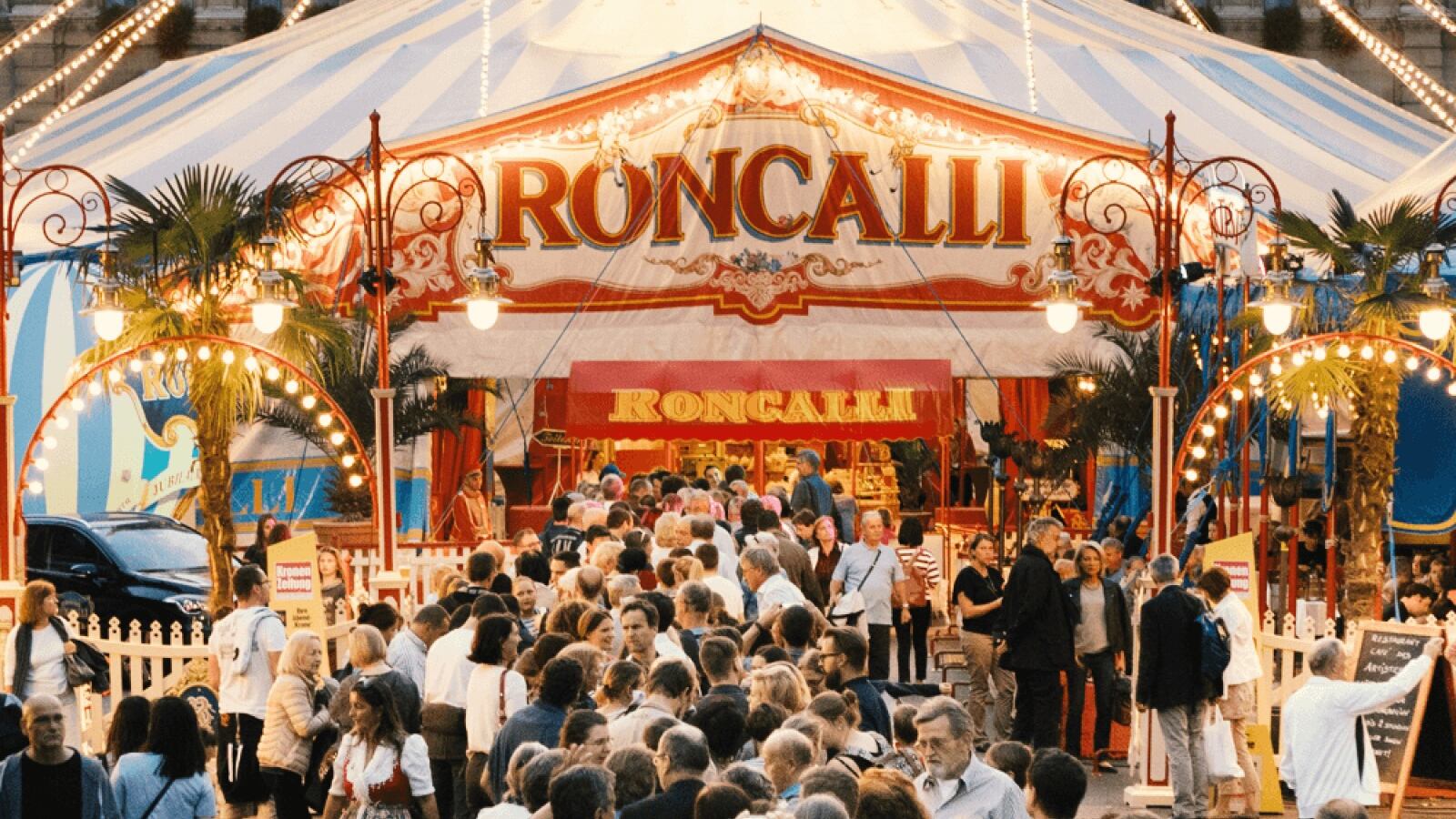 Entrada a la carpa del Circus Roncalli