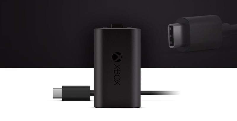 Imagen referencial Batería recargable Xbox + cable USB-C