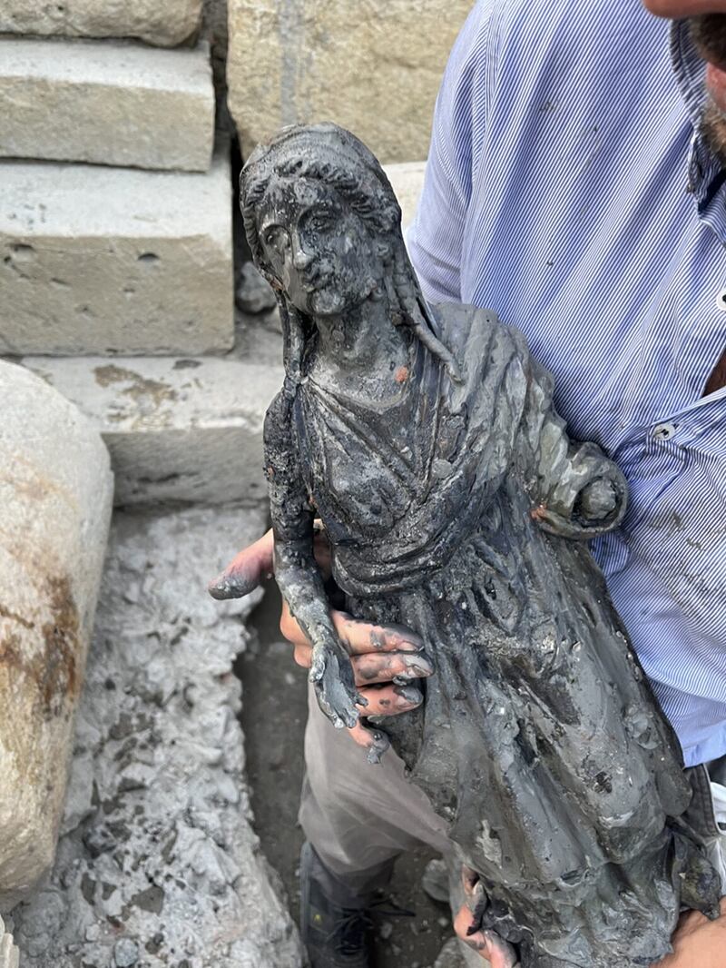 Estatua de bronce halladas en Bagno Grande