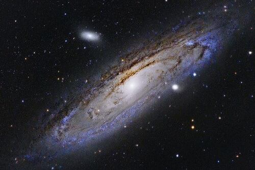 Científicos capturan la galaxia Andrómeda con 600 imágenes únicas