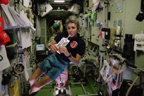 ¿Un oscuro secreto en el espacio? La astronauta francesa que habló de Ovnis cuando se intentó suicidar