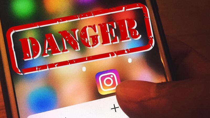 Advertencia de peligro en redes sociales | Composición