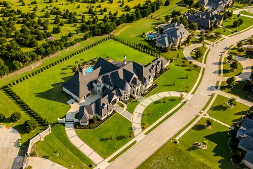 Elon Musk está vendiendo su mansión de Los Ángeles y puede ser tuya por la módica suma de US$ 13 millones