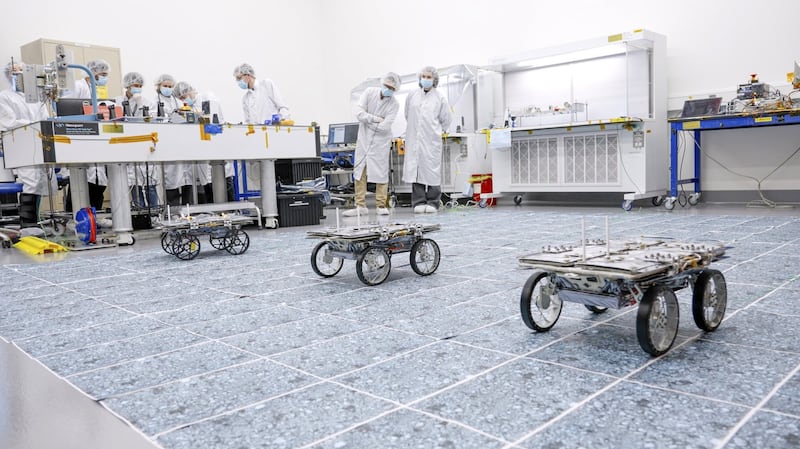 Los rovers CADRE de la NASA son un conjunto de tres robots que serán esenciales para las misiones de exploración a la Luna.