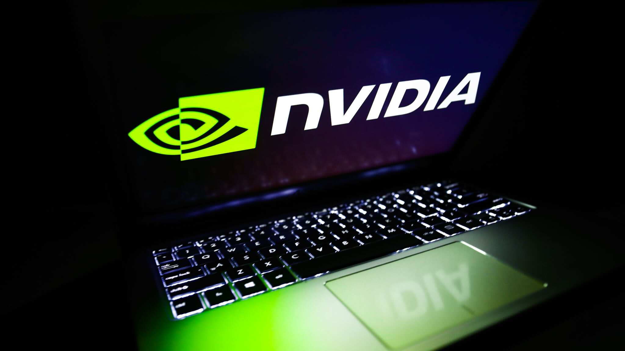 La empresa tiene "exceso de inventario" con las tarjetas gráficas de juegos.