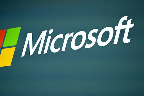 Alerta en Windows: Microsoft parchea de urgencia el Bloc de Notas por un fallo que permitía el control total del PC