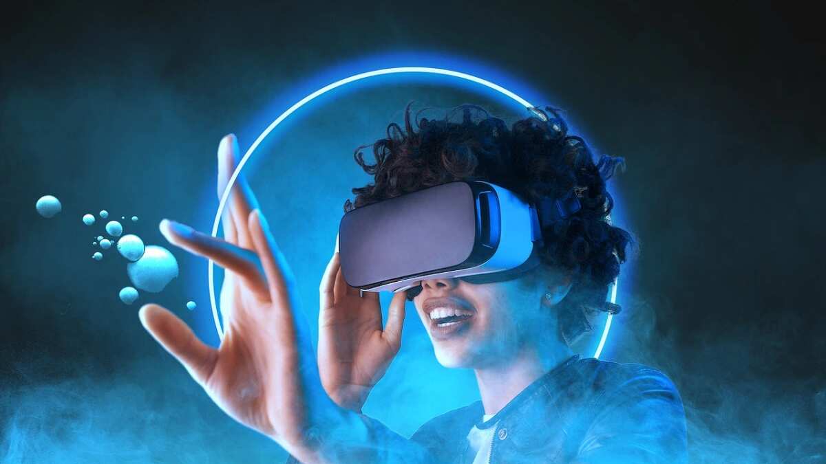 El metaverso que ambiciona Mark Zuckerberg dejó de ser materia de obsesión de todos gracias a la Inteligencia Artificial, pero no hay que olvidarlo.