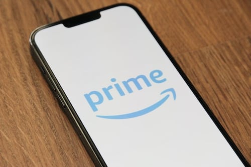 Amazon Prime estaría considerando un plan más económico con anuncios