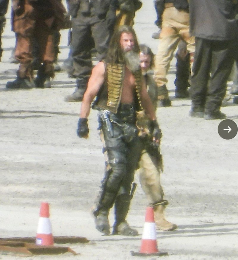 Foto filtrada de Chris Hemsworth como Dementus.