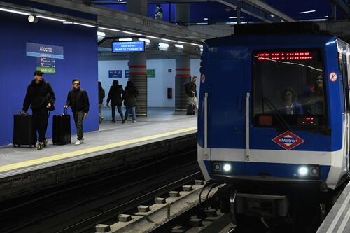 Obreros que trabajaban en el Metro de Madrid hicieron el hallazgo arqueológico de una estructura de hace 200 años