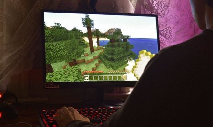Minecraft se despide de las PC viejas: El salto técnico que dejará atrás a miles de jugadores