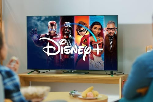 Disney pisa el freno: estrenará películas en salas de cine y no en streaming