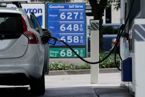 Estudio científico demuestra la realidad sobre los ahorradores de gasolina en los carros