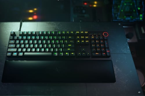 Razer presenta el Huntsman V2, el teclado gamer más rápido del mundo