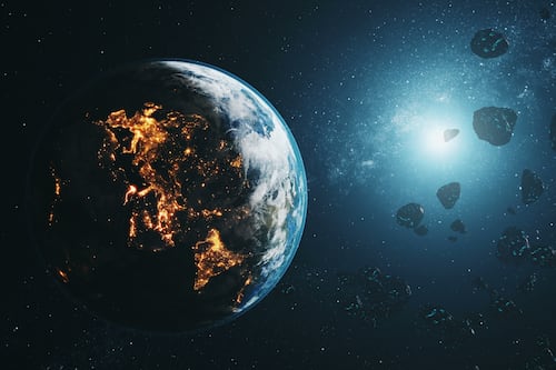 Las ecuaciones del apocalipsis: Los cuatro escenarios que Stephen Hawking dejó firmados para el fin de nuestra era