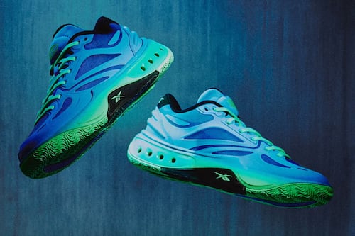 Reebok lanza las Engine A “Green Glow”: Las zapatillas de performance que brillan por Halloween