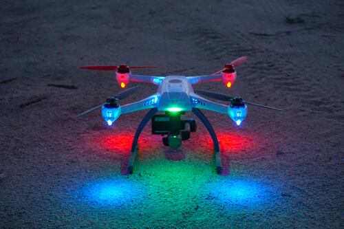 Los drones podrían salvar vidas: Buscan aplicar su uso en casos de infartos