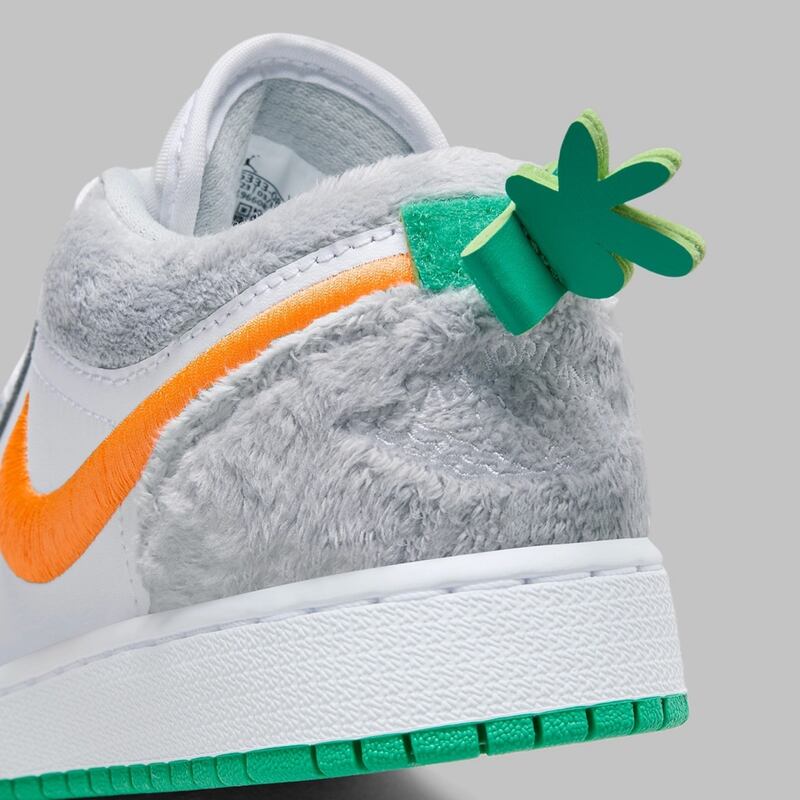 Air Jordan 1 Low Rabbit