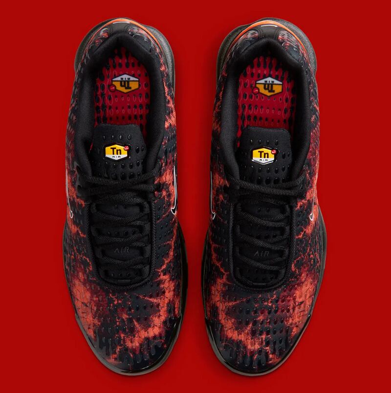 Nike - Lava