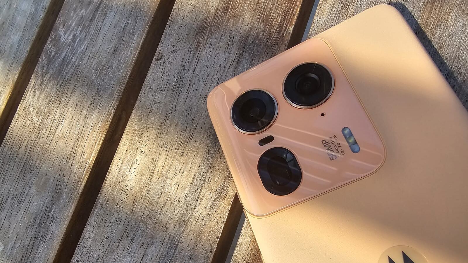 FayerWayer - Motorola