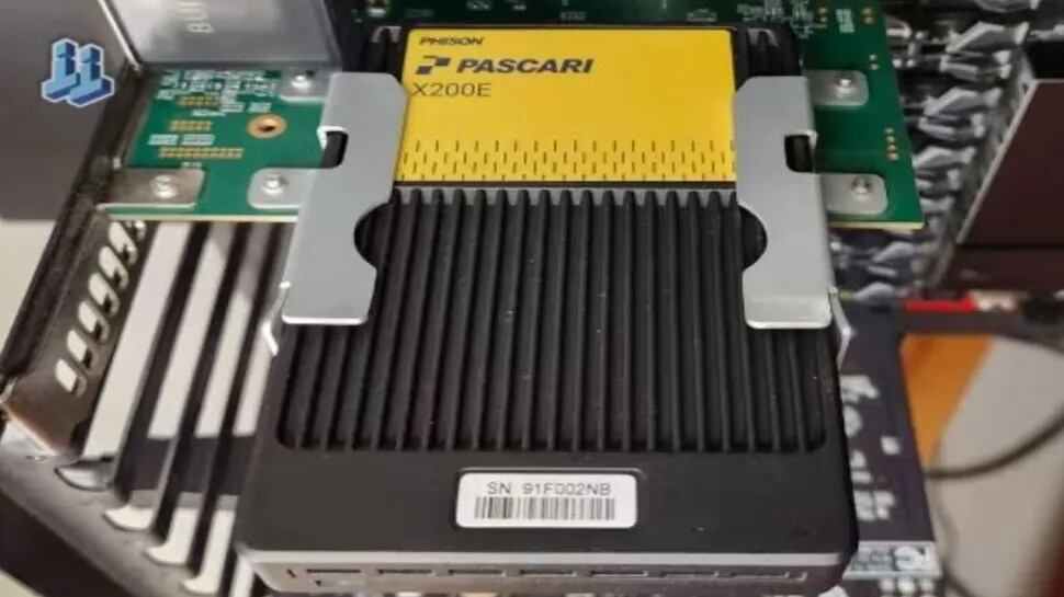 Phison Pascari X200E