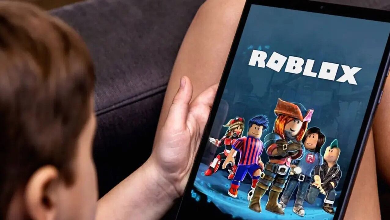 Roblox bajo presión: Cientos de padres exigen transparencia total ante denuncias de explotación infantil