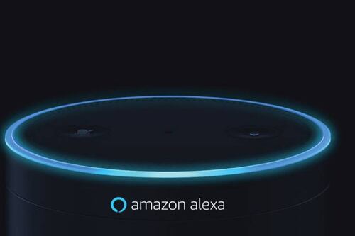 Remarkable Alexa potenciaría al asistente de Amazon con IA y doblaría el costo de suscripción