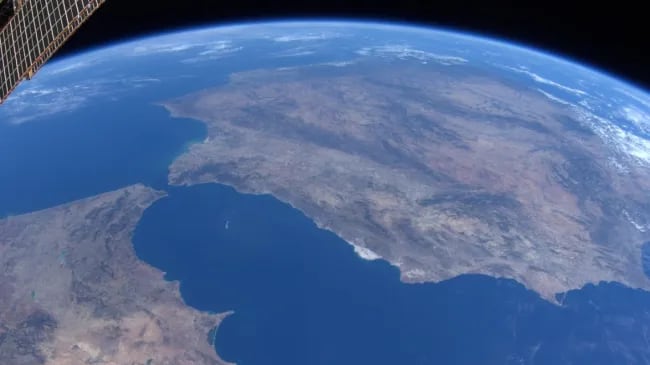 La gran muralla china es el sitio más popular que supuestamente puede observarse desde el espacio. Pero existen otros sitios que sí son más visibles.