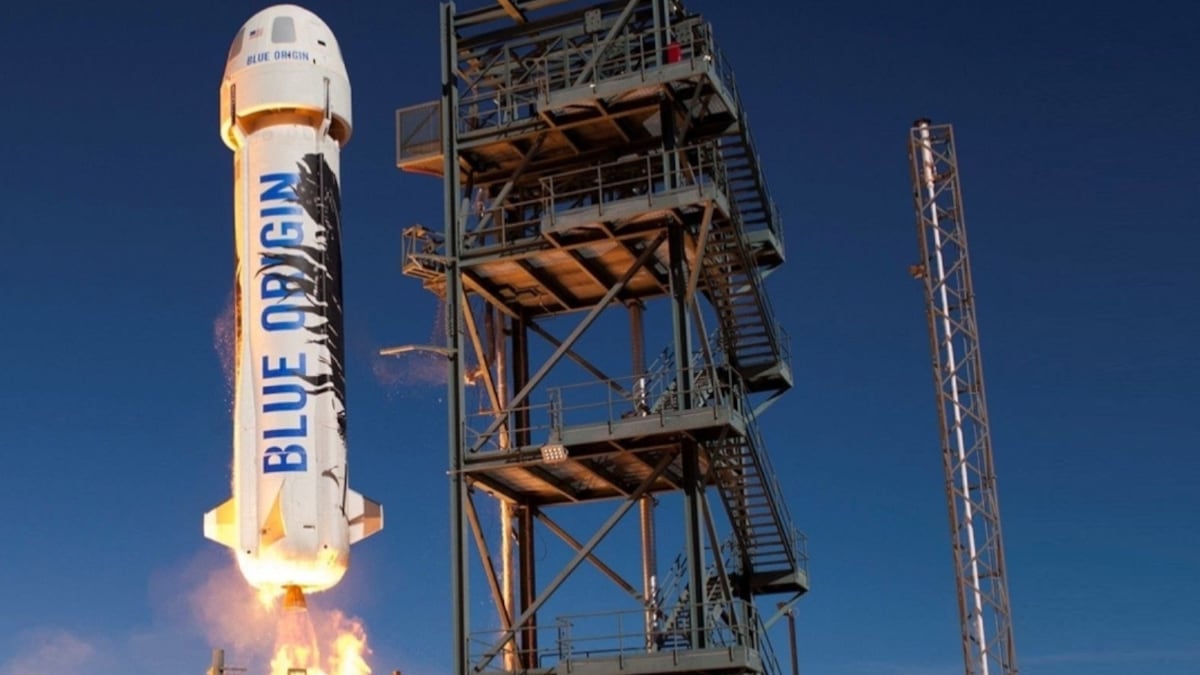 Blue Origin pone fecha a su vuelo con turistas espaciales y sortea un asiento