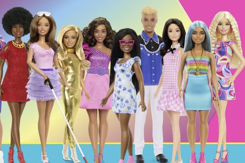 Inclusión en juguetes: Mattel lanza una Barbie afroamericana con síndrome de Down y otra muñeca ciega
