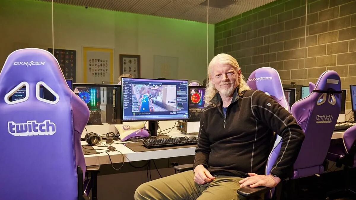 Twitch quiere ganarse la confianza hispanohablante con una gira por España. Su CEO visitará a 40 streamers, entre ellos a ElRubius