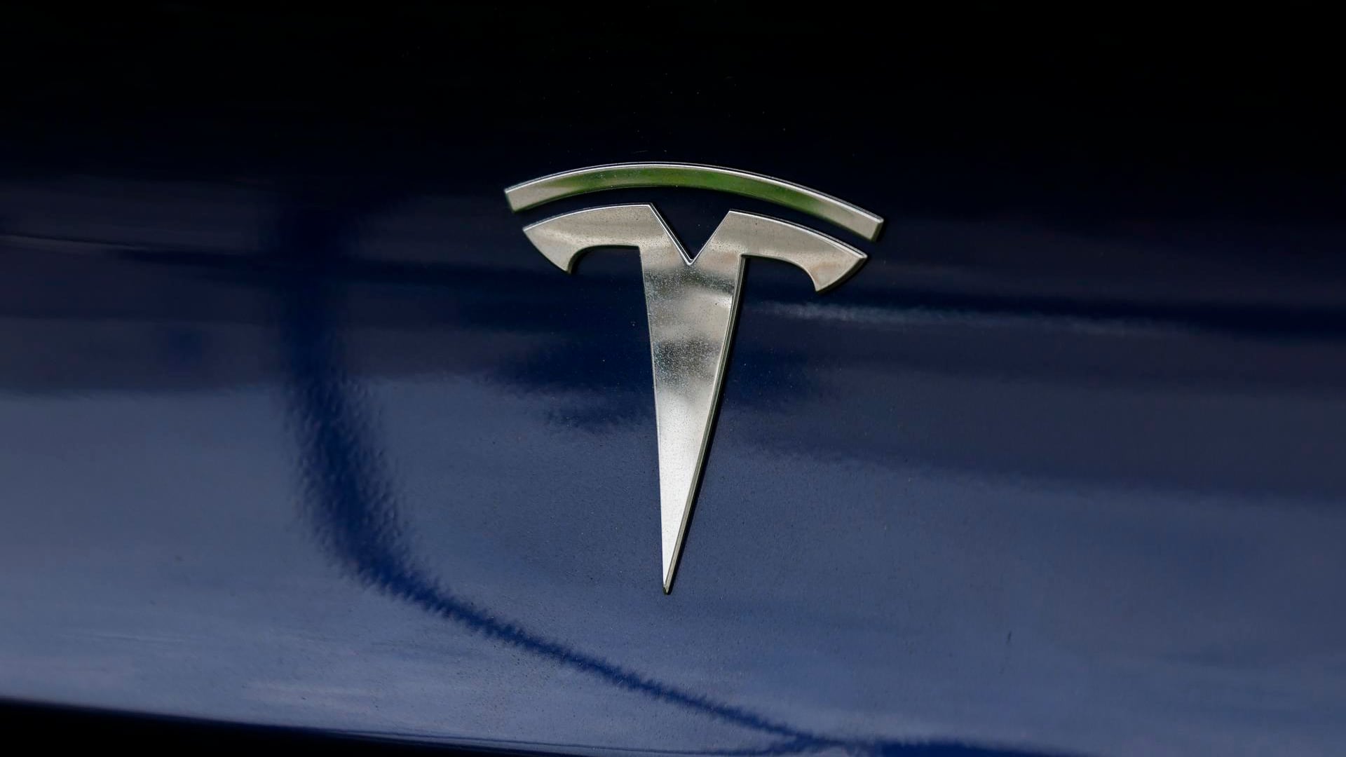 La empresa entregó casi 360 mil vehículos.