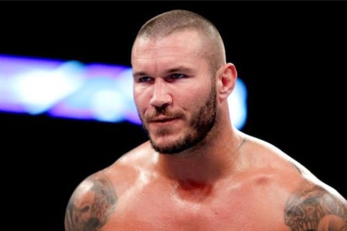 ¡Alarma en WWE! Randy Orton podría bajarse de WrestleMania a última hora por lesión