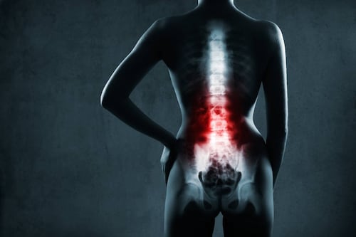 Fin del dolor crónico: Científicos de Stanford localizan el “interruptor” cerebral que permite apagar el dolor persistente