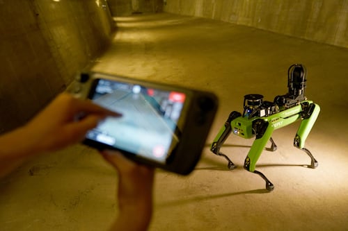 El perro robot de Boston Dynamics ahora puede hablar usando Inteligencia Artificial ChatGPT