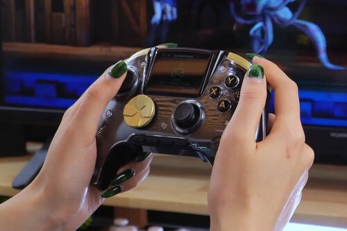 Con este control no solo puedes jugar tus videojuegos favoritos: También monitoriza tu corazón