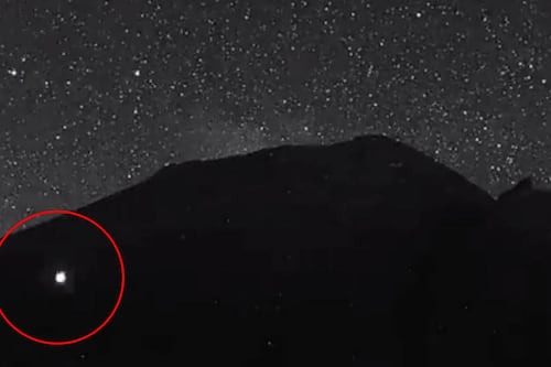 Cámaras captan un OVNI en el volcán Popocatépetl